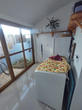 Imagem Casa com 2 Quartos à Venda, 64 m² em Areal - Pelotas