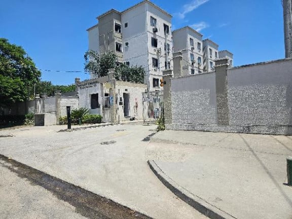 Foto do imóvel Imóvel com 1 Quarto à Venda, 42 m² em Cosmos - Rio De Janeiro Foto do imóvel Imóvel com 1 Quarto à Venda, 42 m² em Cosmos - Rio De Janeiro