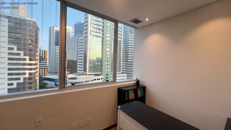 Foto do imóvel Sala Comercial à Venda, 63 m² em Caminho Das árvores - Salvador