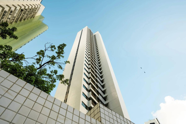 Foto do imóvel Apartamento com 4 Quartos à Venda, 123 m² em Torre - Recife