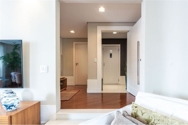 Imagem Apartamento com 3 Quartos à Venda, 210 m² em Brooklin Novo - São Paulo