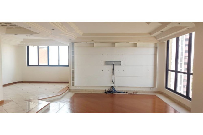 Foto do imóvel Apartamento com 4 Quartos à Venda, 220 m² em Jardim Da Saúde - São Paulo