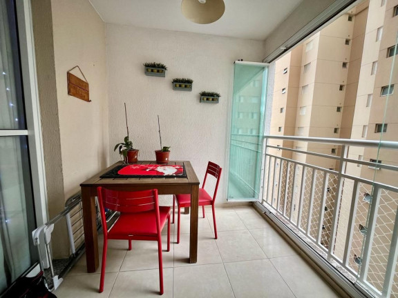 Imagem Apartamento com 3 Quartos à Venda, 85 m² em Jardim Tupanci - Barueri