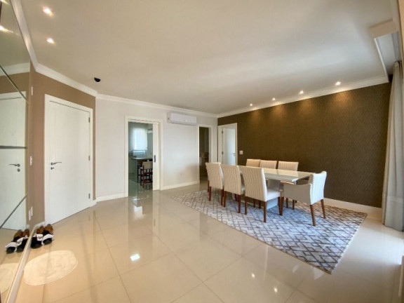 Foto do imóvel Apartamento com 3 Quartos à Venda, 140 m² em Centro - Balneário Camboriú
