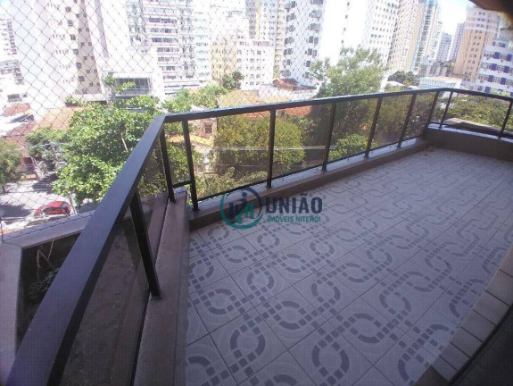 Imagem Apartamento com 4 Quartos à Venda, 220 m² em Vital Brasil - Niterói