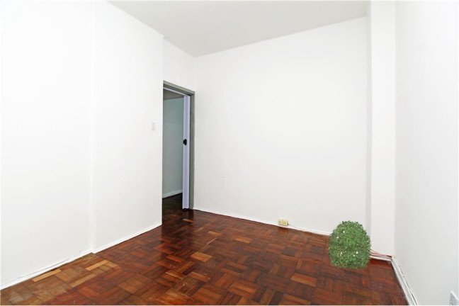 Imagem Apartamento com 2 Quartos à Venda, 61 m² em Centro Histórico - Porto Alegre