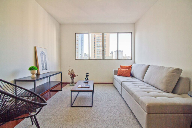 Imagem Apartamento com 3 Quartos à Venda, 90 m² em Moema - São Paulo