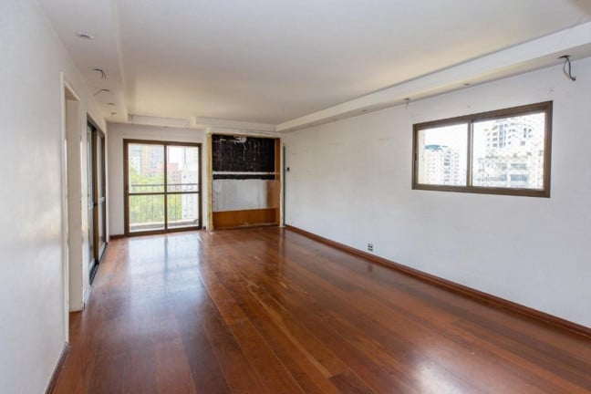 Foto do imóvel Apartamento com 3 Quartos à Venda, 175 m² em Morumbi - São Paulo