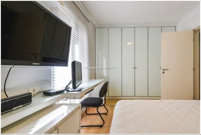 Imagem Apartamento com 4 Quartos à Venda, 240 m² em Jardim América - São Paulo