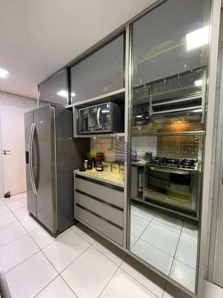 Imagem Apartamento com 3 Quartos para Alugar, 133 m² em Adrianópolis - Manaus
