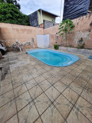 Imagem Casa com 4 Quartos à Venda, 189 m² em Japiim - Manaus