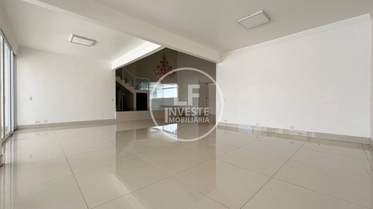 Foto do imóvel Sobrado com 8 Quartos à Venda, 700 m² em Setor Bueno - Goiânia