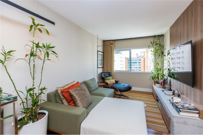 Imagem Apartamento com 2 Quartos à Venda, 75 m² em Moema - São Paulo