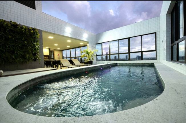 Foto do imóvel Apartamento com 2 Quartos à Venda, 50 m² em Madalena - Recife