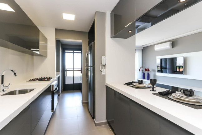 Imagem Apartamento com 3 Quartos à Venda, 106 m² em Cabral - Curitiba