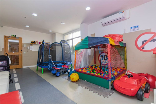 Foto do imóvel Apartamento com 3 Quartos à Venda, 82 m² em Passo Da Areia - Porto Alegre