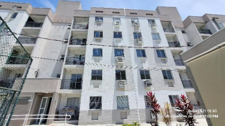 Foto do imóvel Imóvel com 3 Quartos à Venda, 55 m² em Taquara - Rio De Janeiro Foto do imóvel Imóvel com 3 Quartos à Venda, 55 m² em Taquara - Rio De Janeiro