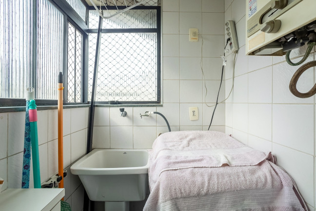 Foto do imóvel Apartamento com 2 Quartos à Venda, 56 m² em Moema - São Paulo