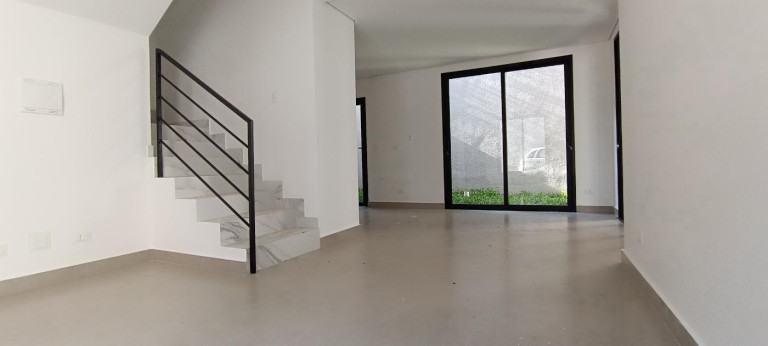 Imagem Casa com 3 Quartos à Venda, 124 m² em Jardim Das Américas - Curitiba