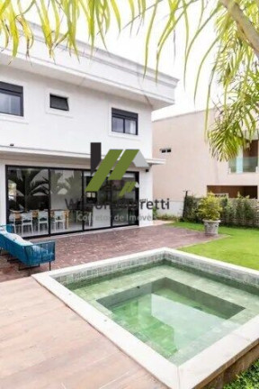 Imagem Casa com 3 Quartos à Venda, 215 m²