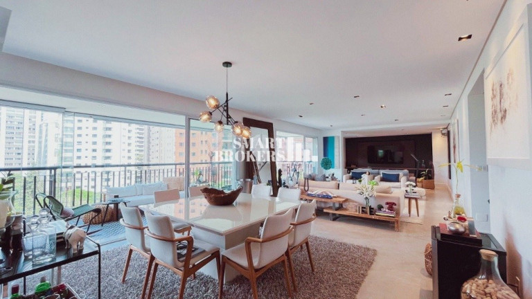 Foto do imóvel Apartamento com 3 Quartos à Venda, 226 m² em Moema - São Paulo