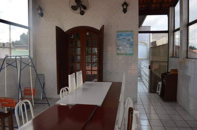 Imagem Imóvel com 2 Quartos à Venda, 286 m² em Vila Vianelo - Jundiaí