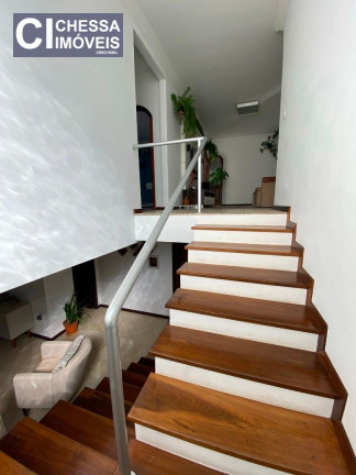 Imagem Sobrado com 4 Quartos à Venda, 300 m² em Dom Bosco - Itajaí