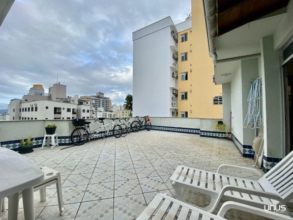 Imagem Cobertura com 4 Quartos à Venda, 224 m² em Canto - Florianópolis