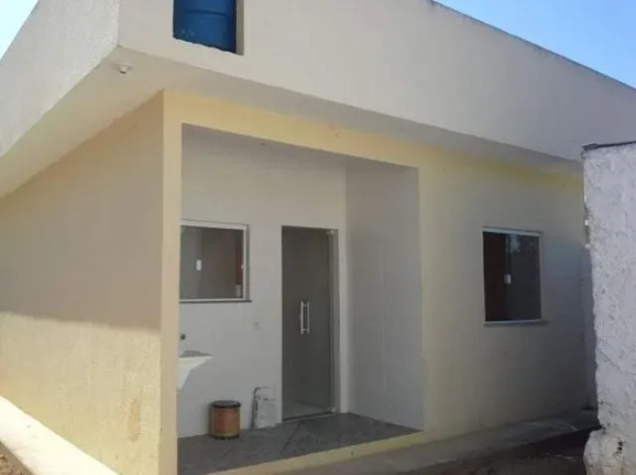 Imagem Casa com 2 Quartos à Venda, 65 m² em 3 Vendas - Araruama