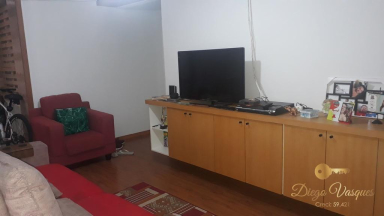 Imagem Apartamento com 2 Quartos à Venda, 68 m² em Várzea - Teresópolis