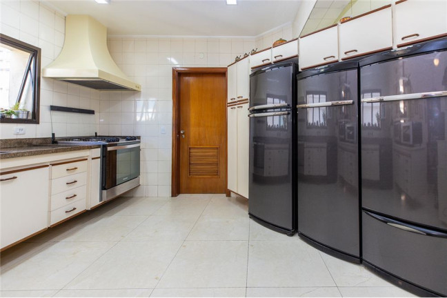 Imagem Apartamento com 3 Quartos à Venda, 200 m² em Moema - São Paulo