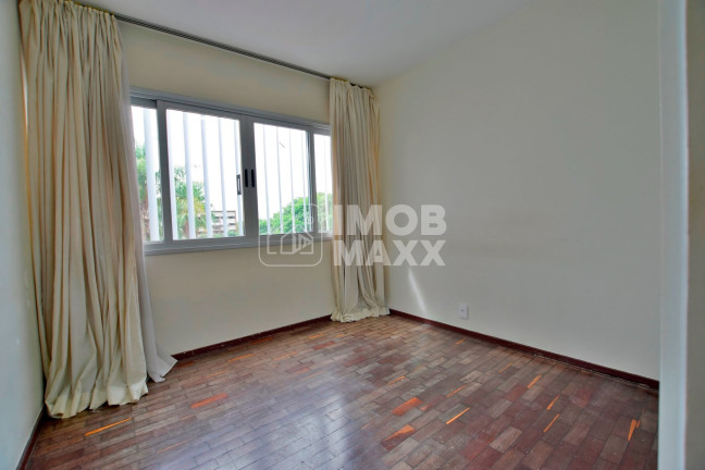 Imagem Apartamento com 3 Quartos à Venda, 120 m² em Asa Sul - Brasília