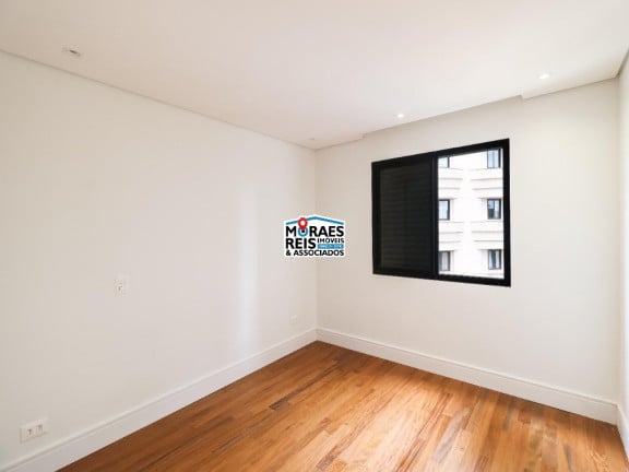 Foto do imóvel Apartamento com 3 Quartos à Venda, 216 m² em Moema - São Paulo