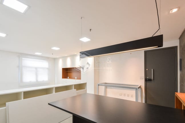 Foto do imóvel Sala Comercial à Venda, 42 m² em Liberdade - São Paulo