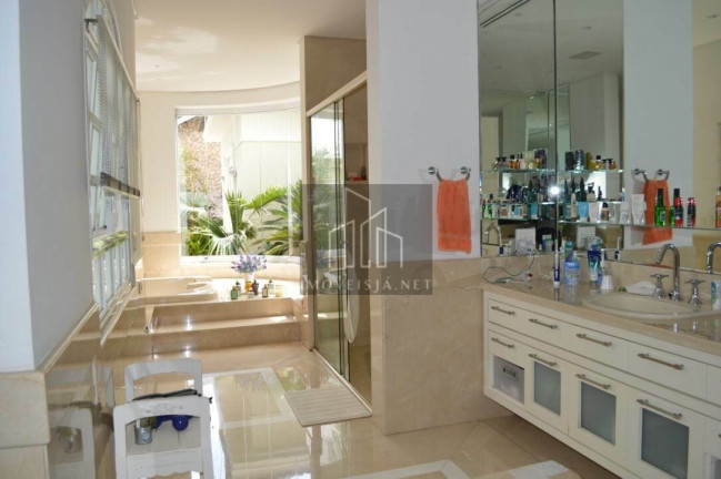Imagem Casa com 5 Quartos à Venda, 850 m² em Alphaville Residencial Dois - Barueri