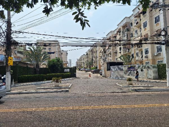 Foto do imóvel Imóvel com 2 Quartos à Venda, 56 m² em Iraja - Rio De Janeiro