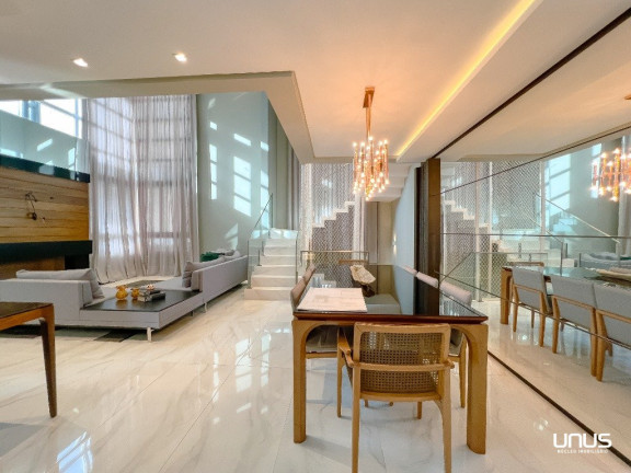 Foto do imóvel Casa de Condomínio com 4 Quartos à Venda, 426 m² em Estreito - Florianópolis
