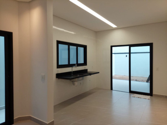 Foto do imóvel Casa com 3 Quartos à Venda, 160 m² em Jardim Das Indústrias - São José Dos Campos