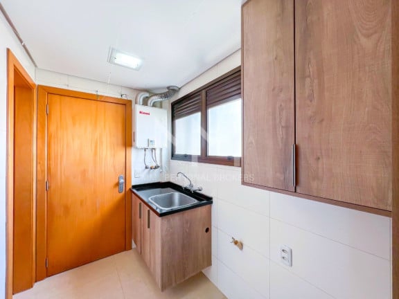 Foto do imóvel Apartamento com 3 Quartos à Venda, 159 m² em Moinhos De Vento - Porto Alegre