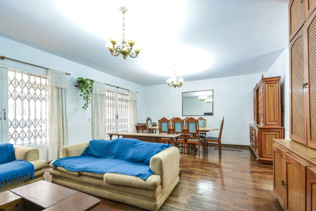 Foto do imóvel Casa com 4 Quartos à Venda, 242 m² em Moema - São Paulo
