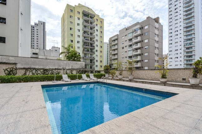 Foto do imóvel Apartamento com 3 Quartos à Venda, 241 m² em Aclimação - São Paulo