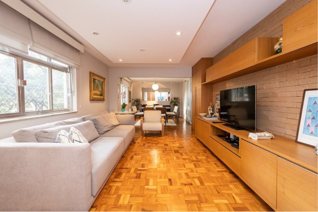 Foto do imóvel Apartamento com 2 Quartos à Venda, 125 m² em Moema - São Paulo