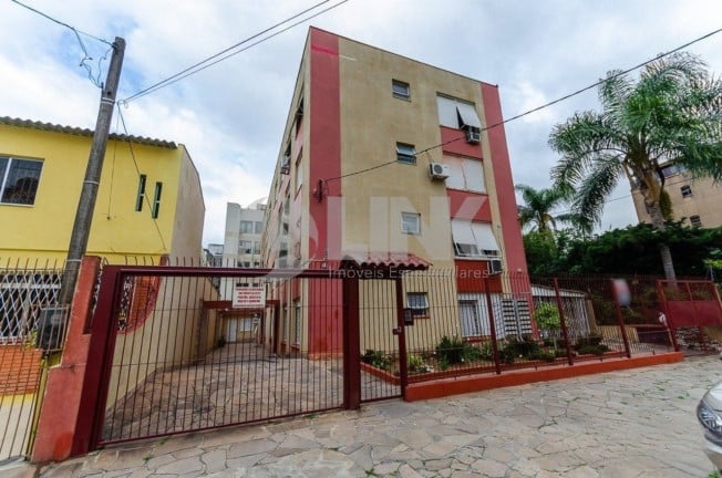 Foto do imóvel Apartamento com 2 Quartos à Venda, 50 m² em Passo Da Areia - Porto Alegre
