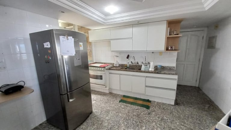 Imagem Apartamento com 4 Quartos à Venda, 240 m² em Pituba - Salvador