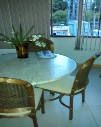 Imagem Apartamento com 2 Quartos à Venda, 80 m² em Tristeza - Porto Alegre