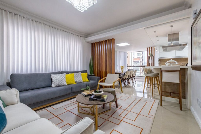 Foto do imóvel Apartamento com 3 Quartos à Venda, 114 m² em Centro - Florianópolis