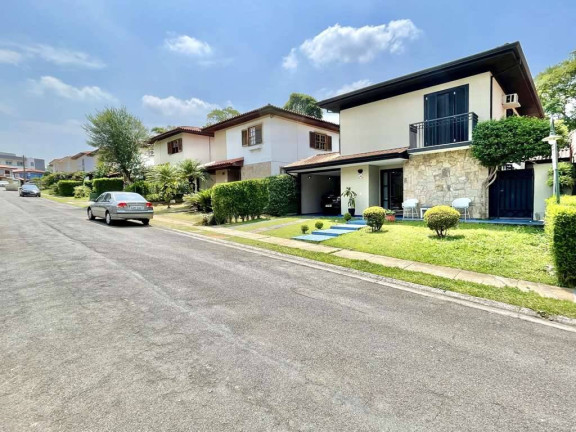Foto do imóvel Casa com 4 Quartos à Venda, 250 m² em Jardim São Paulo Ii - Cotia