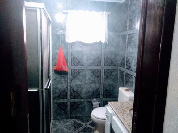 Foto do imóvel Casa com 4 Quartos à Venda, 276 m² em Floresta - Joinville