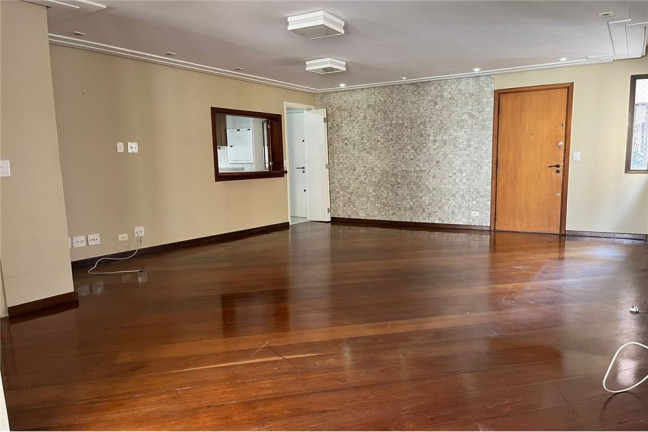 Foto do imóvel Imóvel com 4 Quartos à Venda,  em Moema - São Paulo