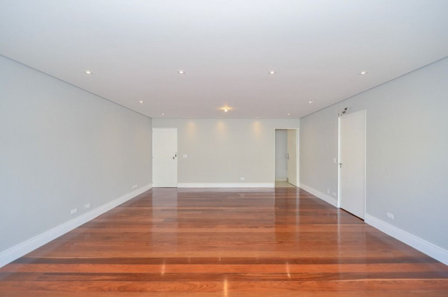Foto do imóvel Apartamento com 3 Quartos à Venda, 137 m² em Itaim - São Paulo